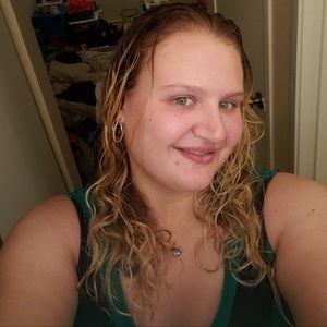 Meet your Posher, Chelsey